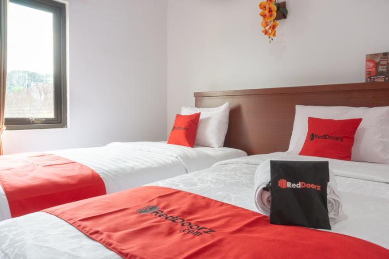 Reddoorz Near Jawa Timur Park 3 Malang Ngoại thất bức ảnh
